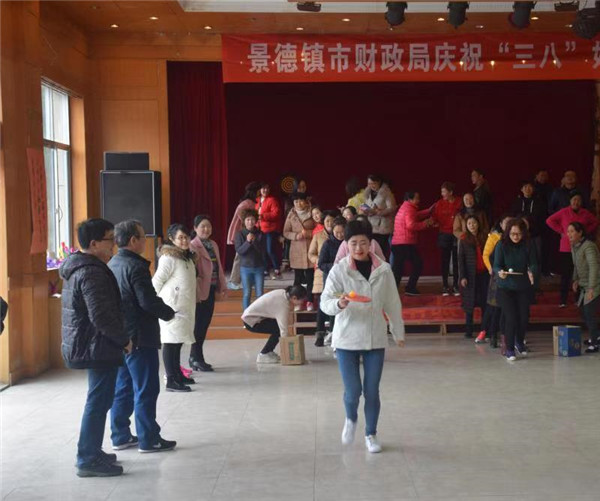 全市三八妇女节活动精彩纷呈，巾帼女性展风采！