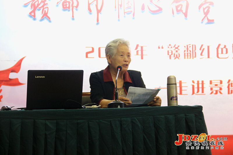 “赣鄱红色娘子军”宣讲团走进景学院宣讲
