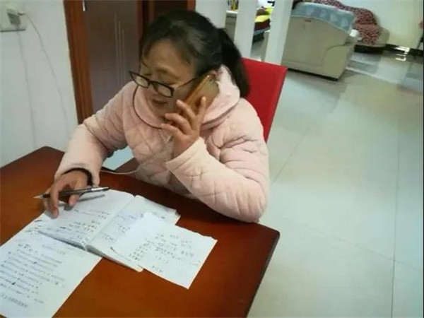 同心抗疫学雷锋，妇联关爱在行动