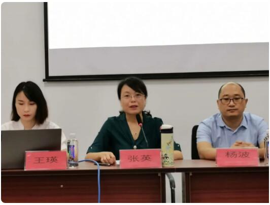 昌南新区举办妇女小组长二期培训班