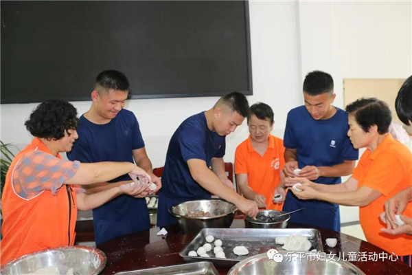 乐平市：火焰蓝中寻榜样，致敬最美逆行人—“八一”走进消防应急救援大队