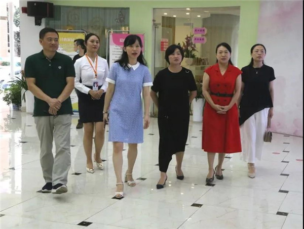我市妇联赴南昌市妇女儿童活动中心学习考察