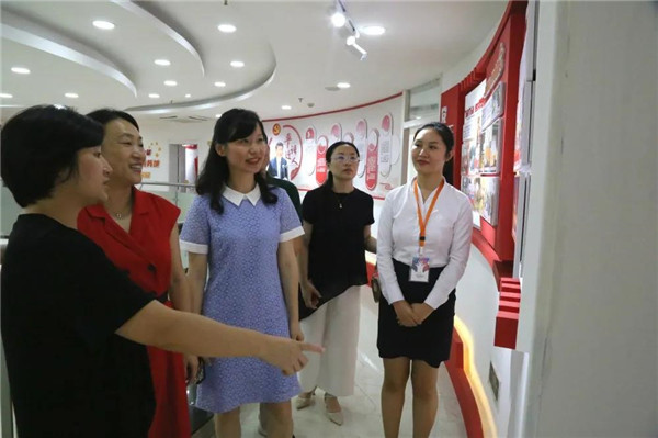我市妇联赴南昌市妇女儿童活动中心学习考察