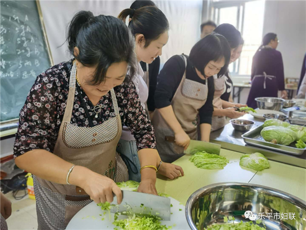 乐平市：拓宽就业渠道 传递爱的力量