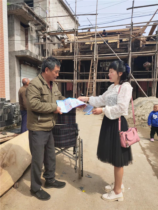 张凤芹：用心用情建设美好乡村