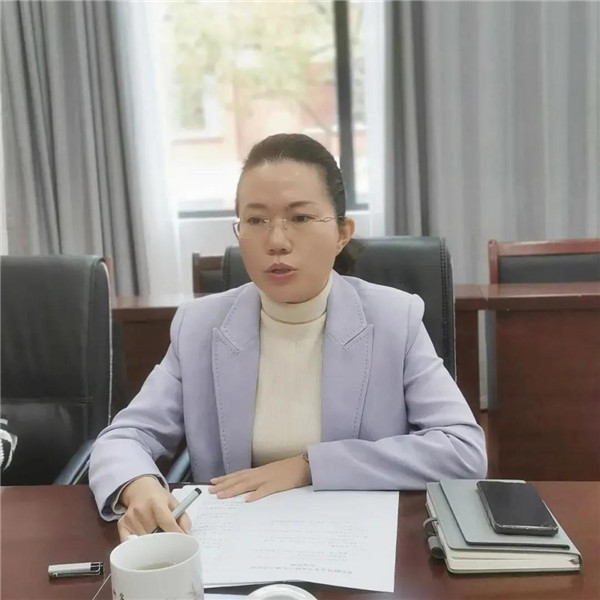市妇联传达学习党的十九届六中全会精神