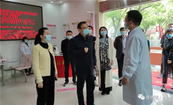 市人大常委会专题调研我市妇女儿童健康权益保障工作