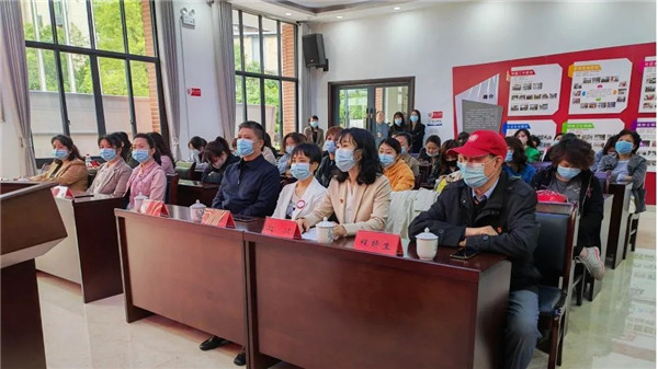 景德镇市妇联开展“巾帼心向党 喜迎二十大”群众性主题教育宣讲活动