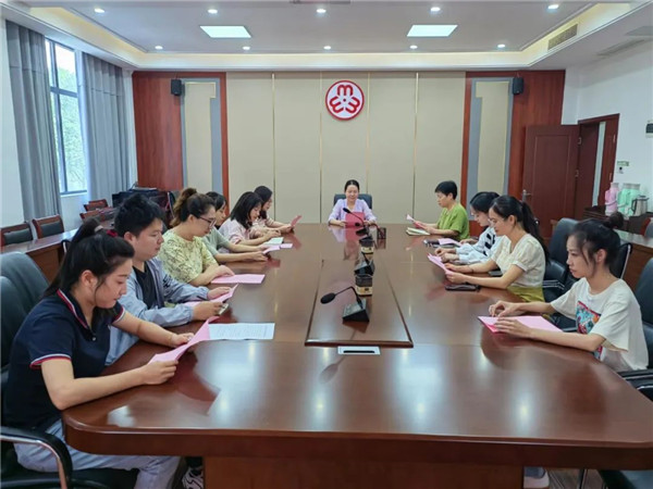市妇联开展“迎中秋 红色经典诵读”活动