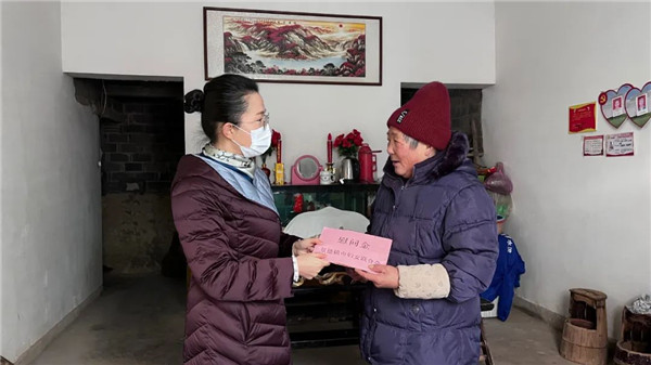 乡村振兴情意浓，新春慰问送温暖——市妇联走访慰问帮扶户