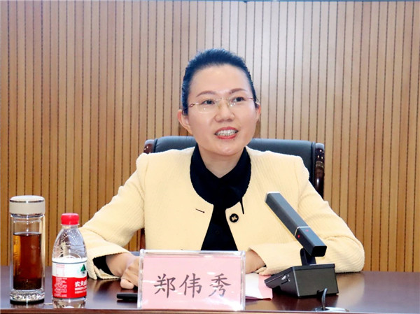 为知识产权保护注入“她”力量——市中院、市妇联联合开展世界知识产权日宣传活动